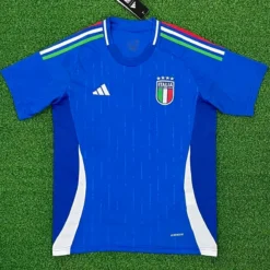 KIT ENFANT ITALIE DOMICILE 2024 SHORT OFFERT🔥